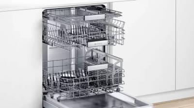24" Bosch Benchmark Dishwasher - BURLINGTON SHOWROOM MODEL