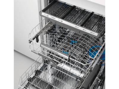 24" Frigidaire Professional Stainless Steel Tub Built-In Dishwasher with CleanBoost - PDSH4816AF